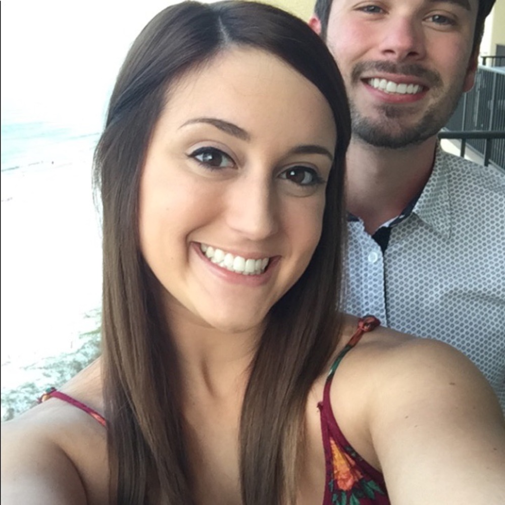 Meet your Posher, Kayli